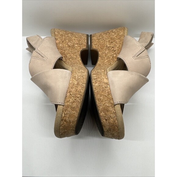 Clarks Women's Giselle Dove Sand Nubuck Size 8 - Picture 9 of 12